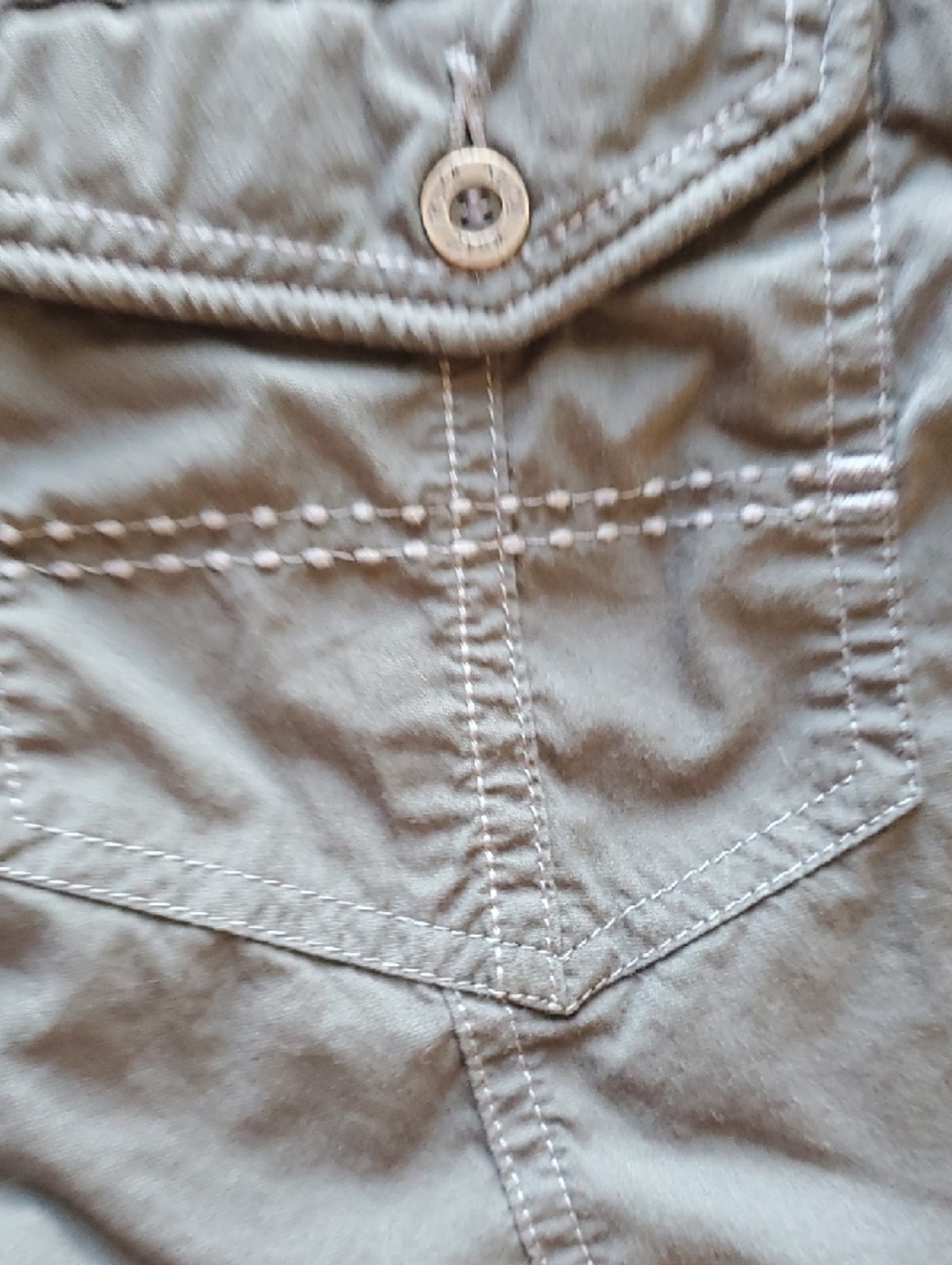 Kuhl Women’s Casual Pocket Shorts in Charcoal 10 - Picture 10 of 13